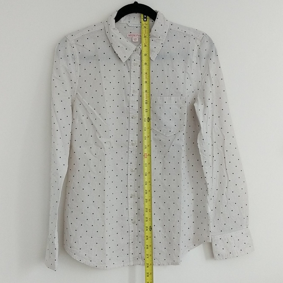 Merona beige Polk a dot button down shirt top - Picture 2 of 8